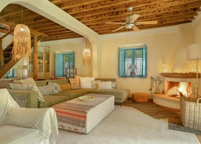 Lefkadas Bohemian Cottage